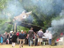 Conviviale et familiale, la fête des cabanes, que le Hangar't à créée en 1992, prend un second envol.